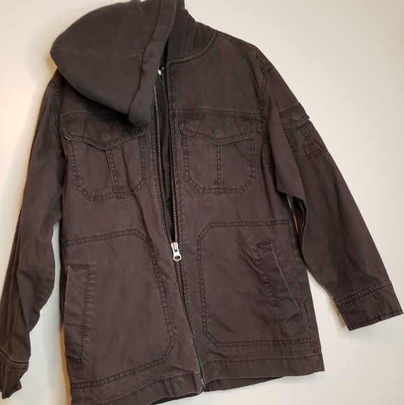 Lightweight jacket - Picture 2 of 4